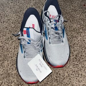 Brand New Brooks Ghost 14 Men’s 7.5.
